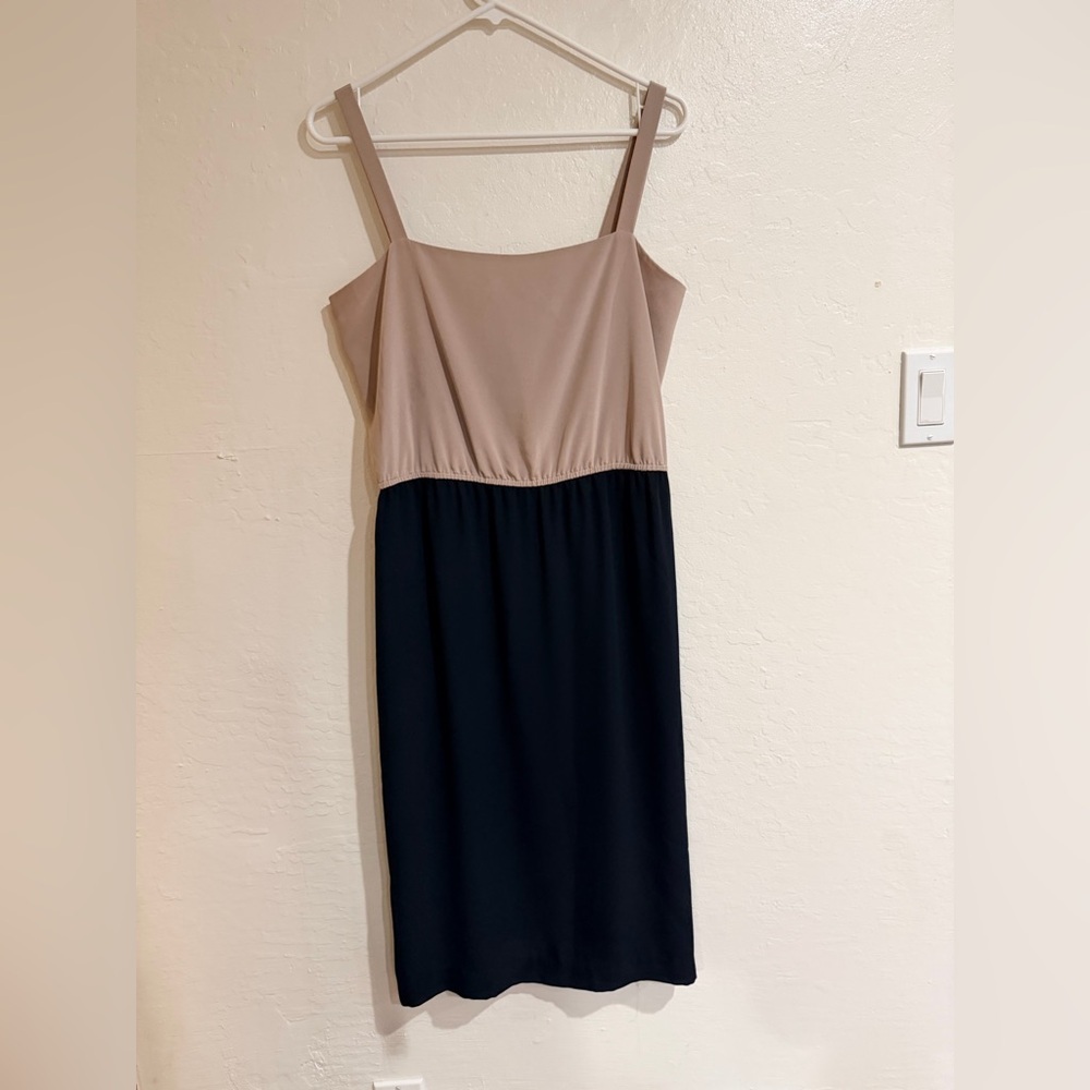 Jack Bryan Two-Tone Sleeveless Cocktajl Dress size 10